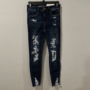 NEW W/TAGS American Eagle High-rise Ripped Jegging